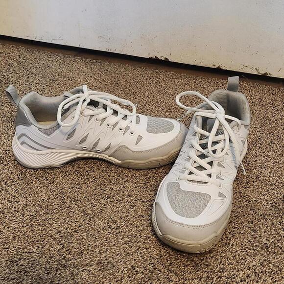 Shoes - White and Gray Athletic Pickleball Sneakers